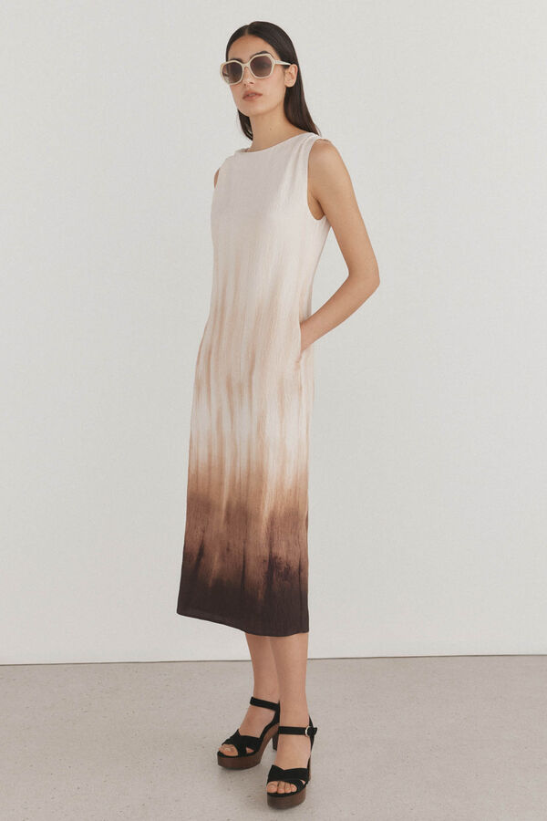 Pedro del Hierro Vestido recto estampado Marr&oacute;n