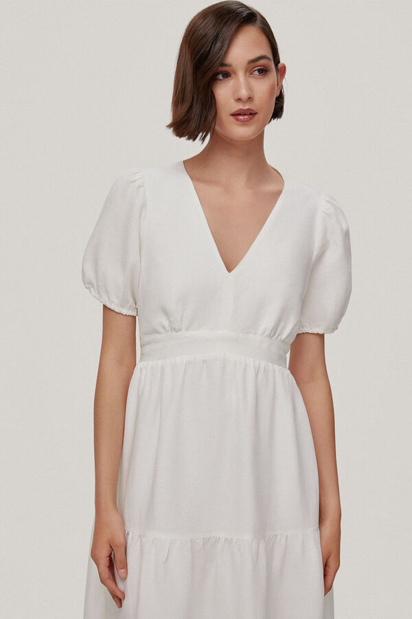 TFP by Tamara Falc&oacute; VERONICA. VESTIDO ESCOTE ESPALDA. Branco