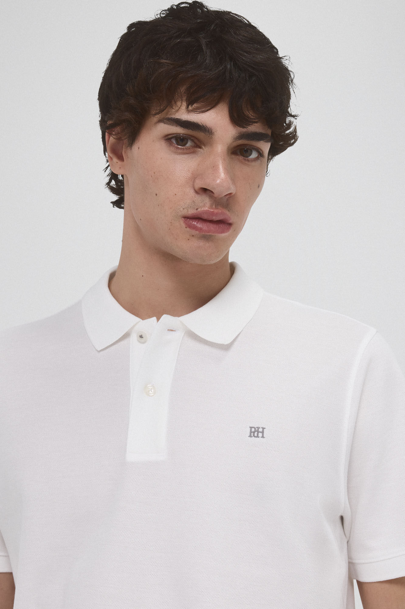 Pedro del Hierro Polo b&aacute;sico 
