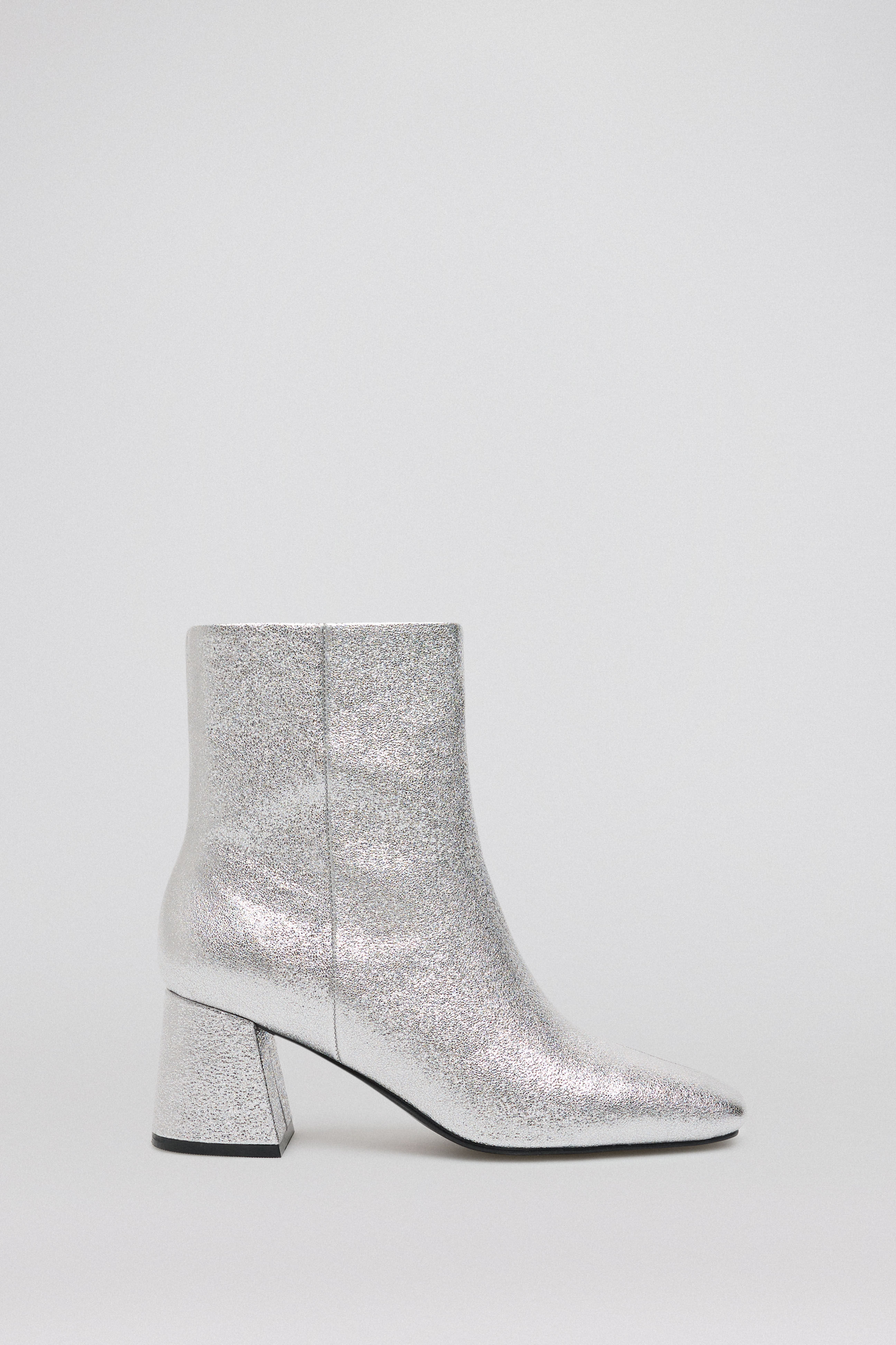 Pedro del Hierro Botins casual de salto alto
