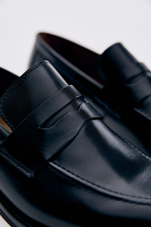 Pedro del Hierro Mocas&iacute;n piel Negro