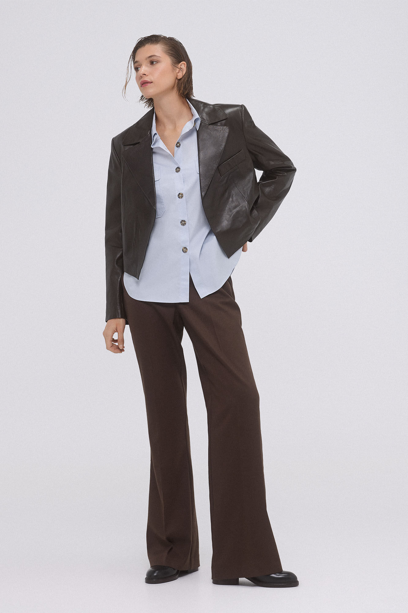 Pedro del Hierro Blazer curto c&aacute;qui
