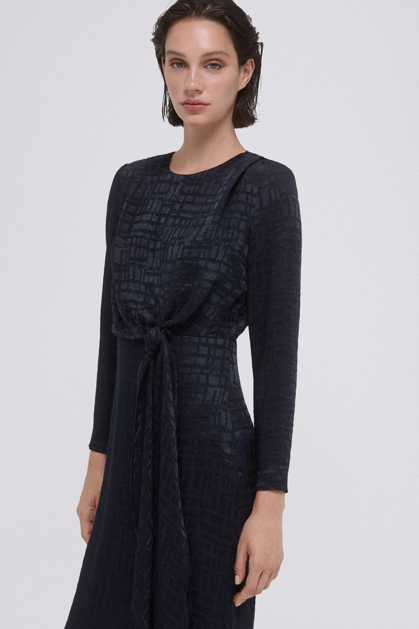 TFP by Tamara Falc&oacute; Vestido jacquard lazada
