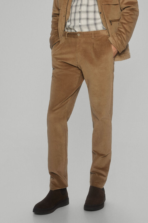 Pedro del Hierro Cal&ccedil;as chino com pin&ccedil;as regular fit Beige