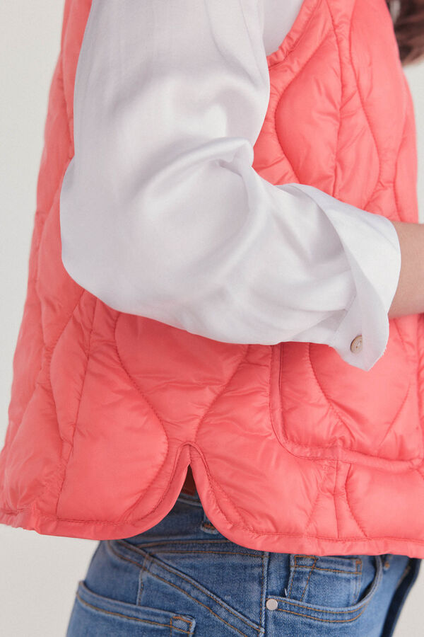 Pedro del Hierro Chaleco corto acolchado Coral