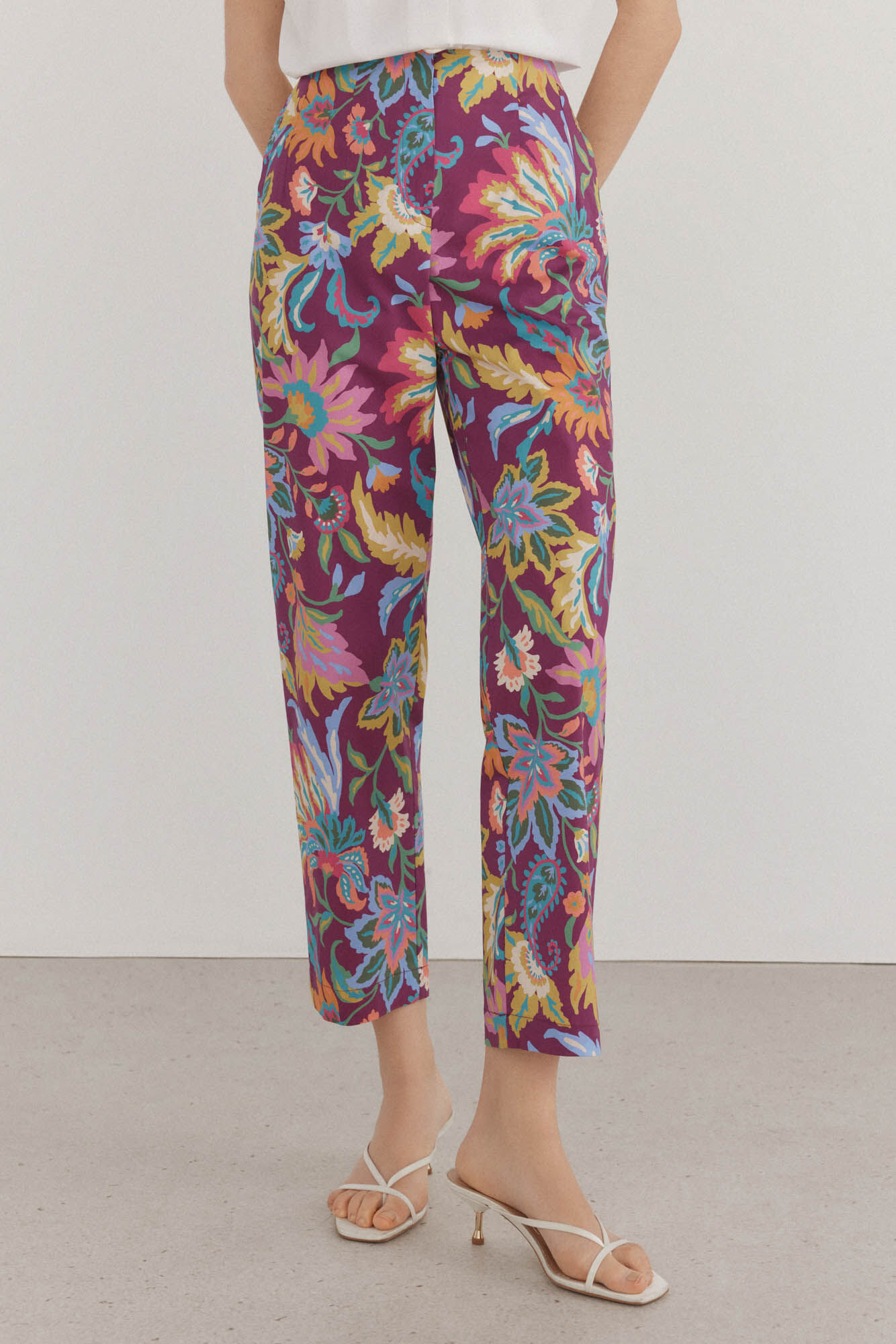 Pedro del Hierro Pantal&oacute;n con pinzas