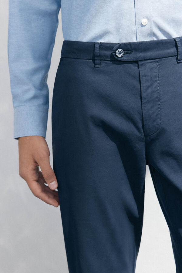 Pedro del Hierro Pantal&oacute;n premium chino regular fit Azul