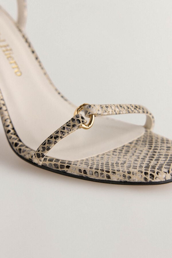 Pedro del Hierro Sand&aacute;lia de festa com fivela e logo Marrom