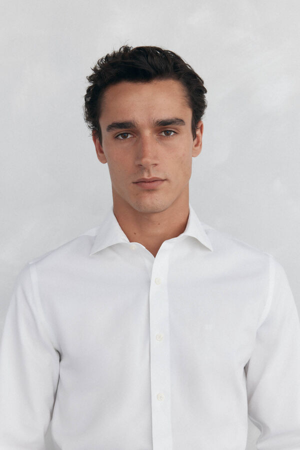 Pedro del Hierro Camisa social lisa, slim fit, resistente a manchas e n&atilde;o engomada Branco
