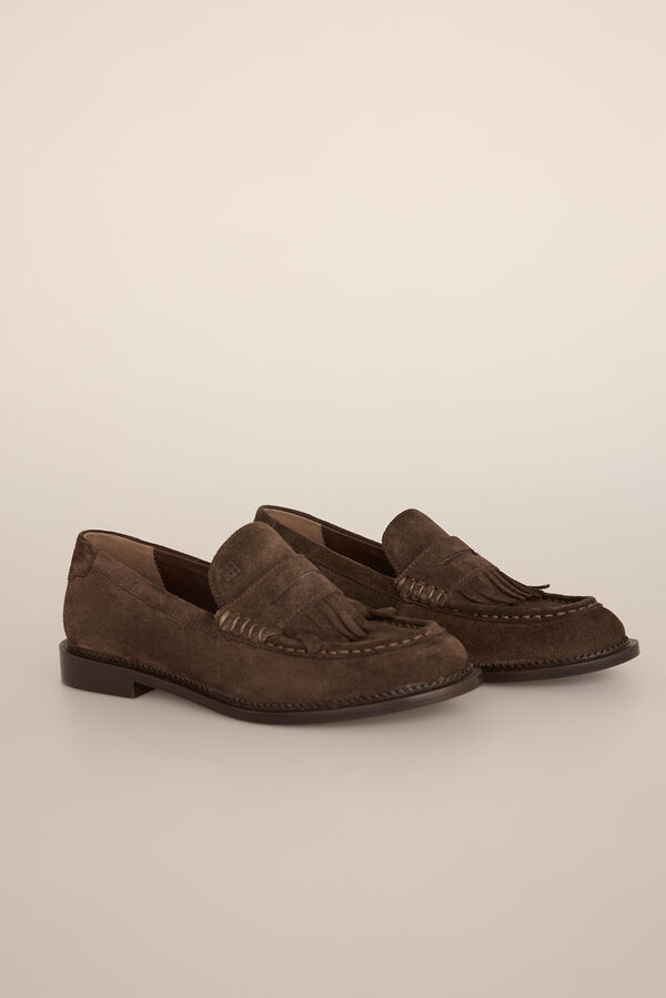 Pedro del Hierro Mocas&iacute;n ante marr&oacute;n Marr&oacute;n