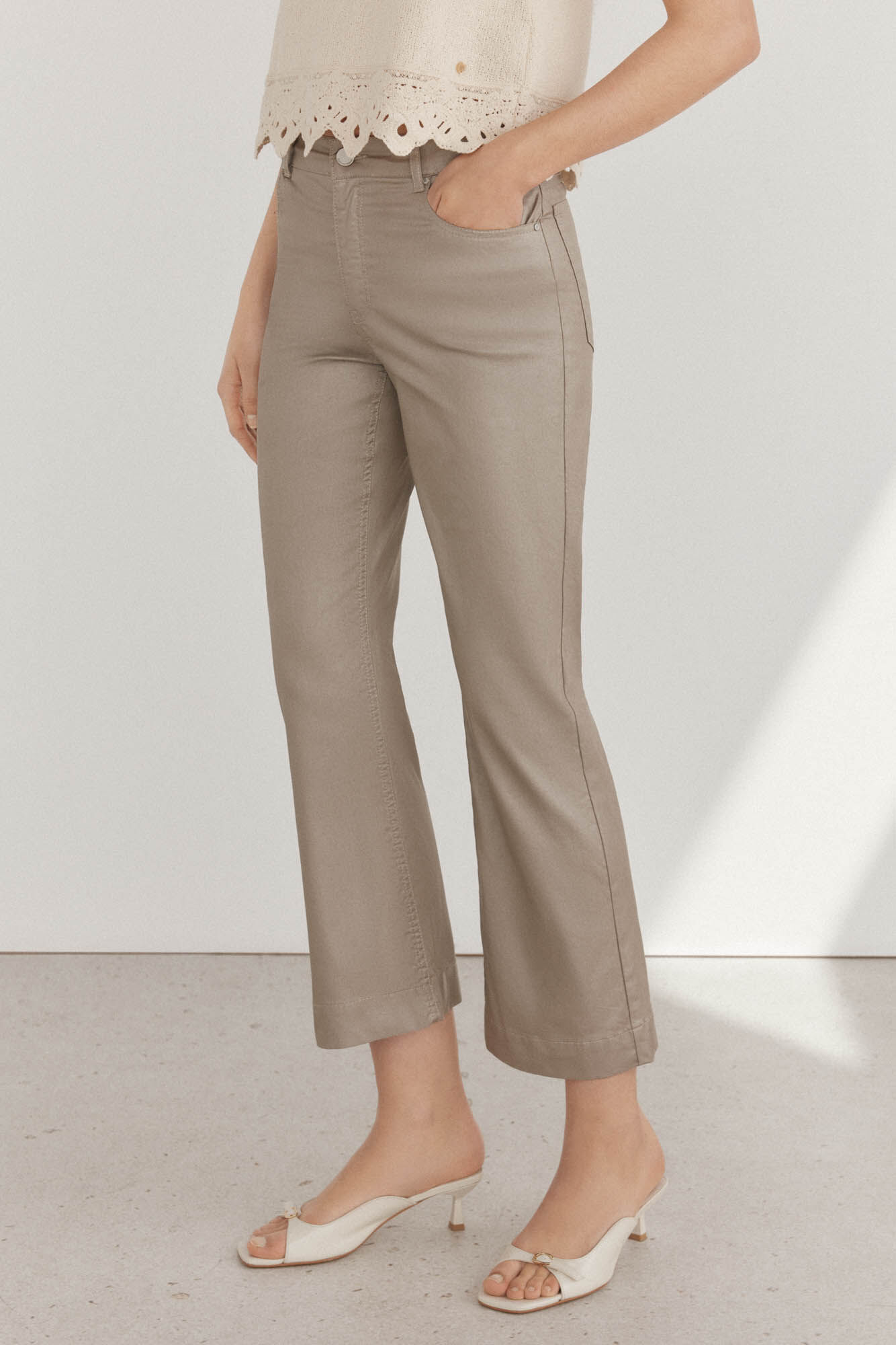 Pedro del Hierro Cal&ccedil;a jeans flare b&aacute;sica