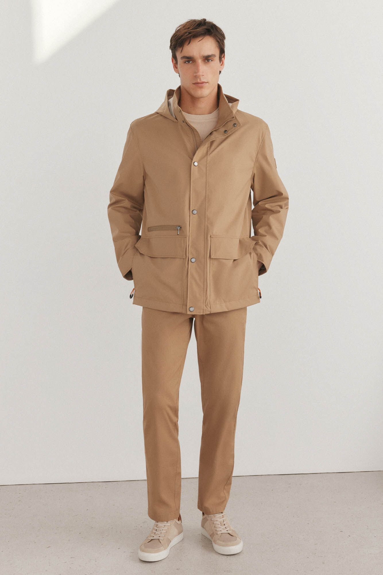 Pedro del Hierro Parka ligera capucha