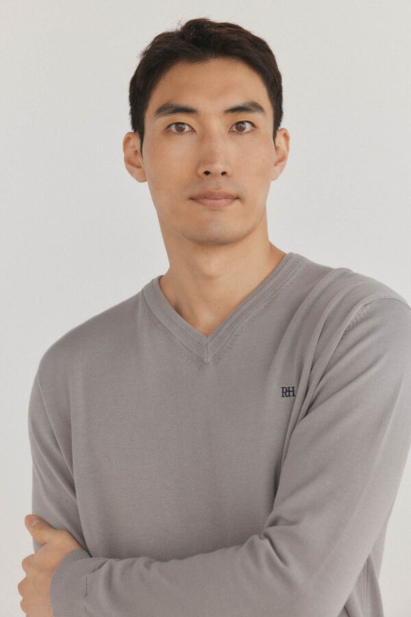 Pedro del Hierro Jersey punto fino algod&oacute;n premium cuello pico Gris