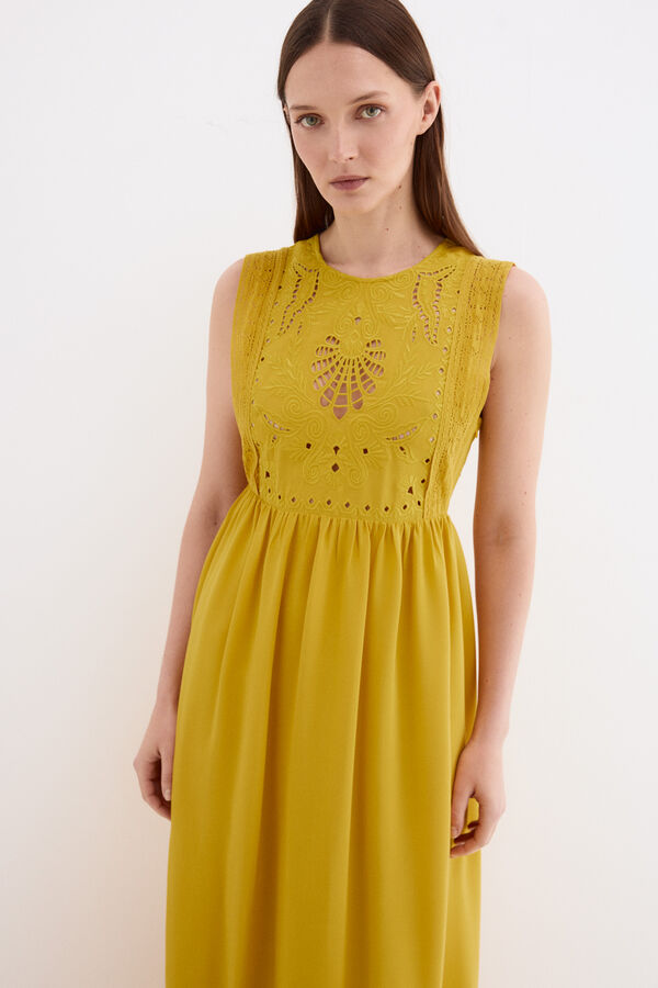 Pedro del Hierro Vestido rom&acirc;ntico bordado Amarelo