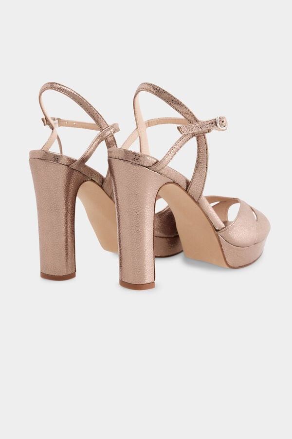 Pedro del Hierro Sand&aacute;lia salto multitiras Marrom