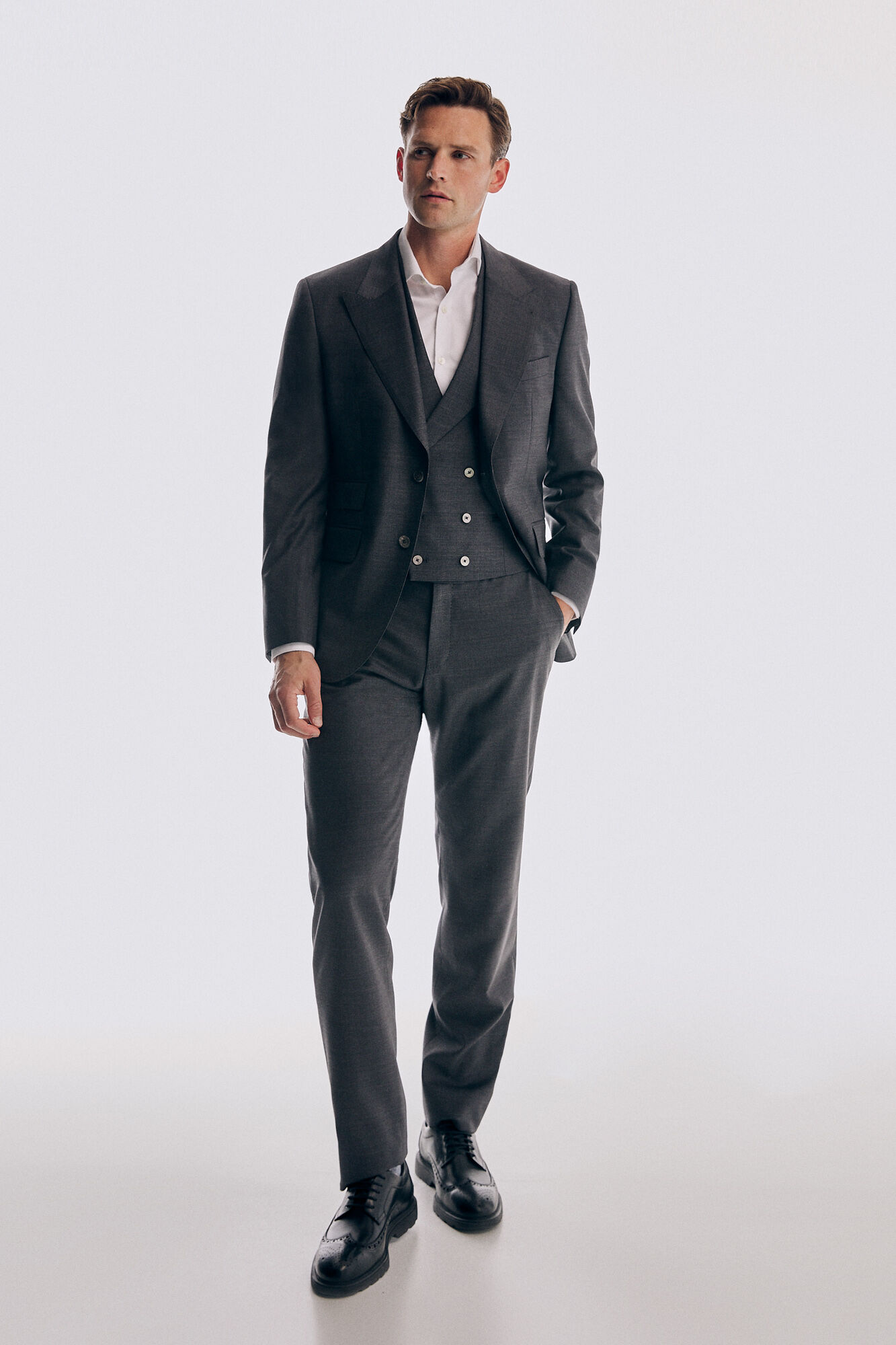 Trajes de Hombre | Nuevas Ofertas | Fifty Outlet