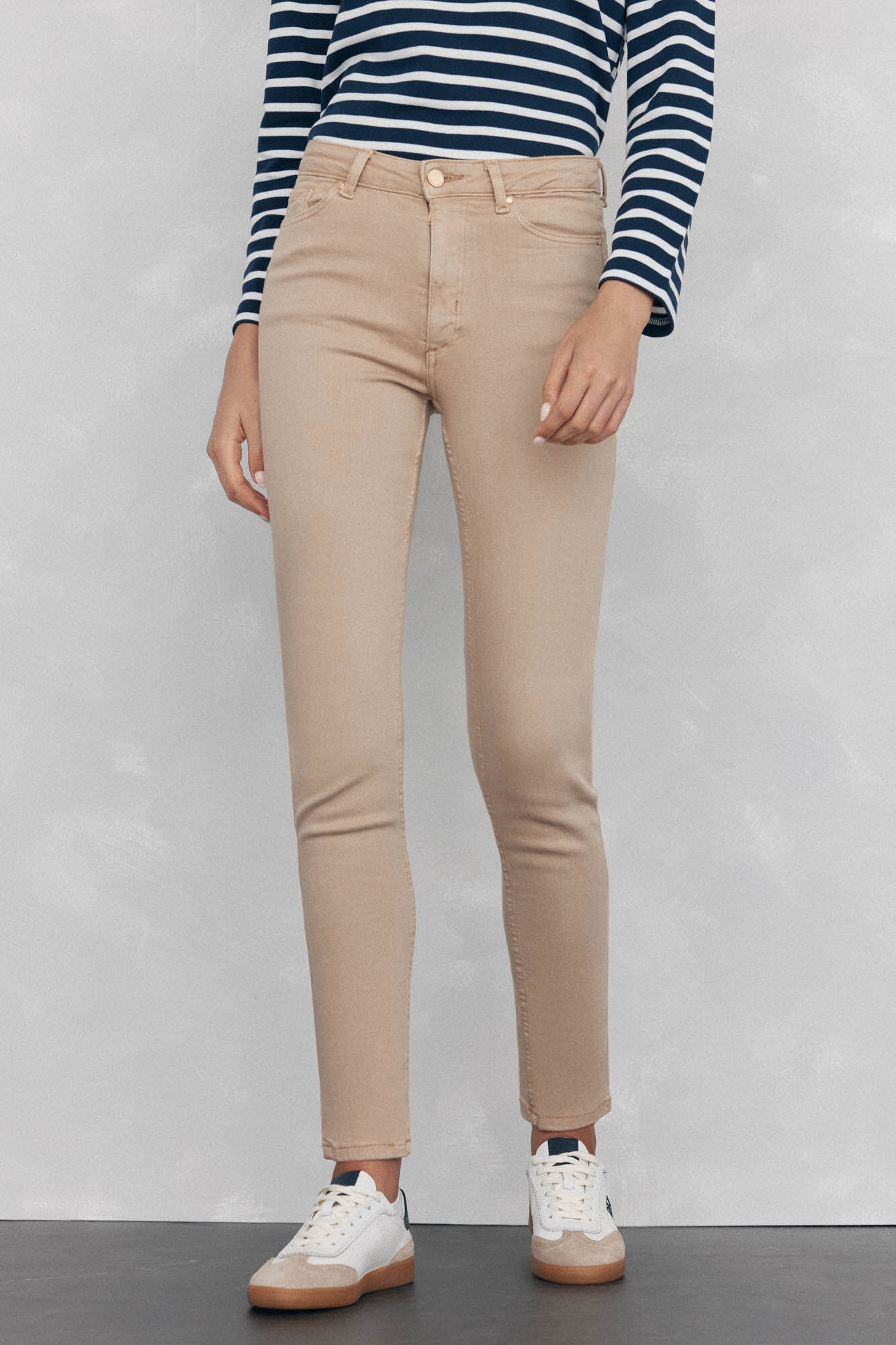 Pedro del Hierro empurrar jeans