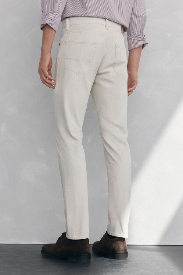 Pedro del Hierro Pantal&oacute;n 5 bolsillos color slim fit Beige