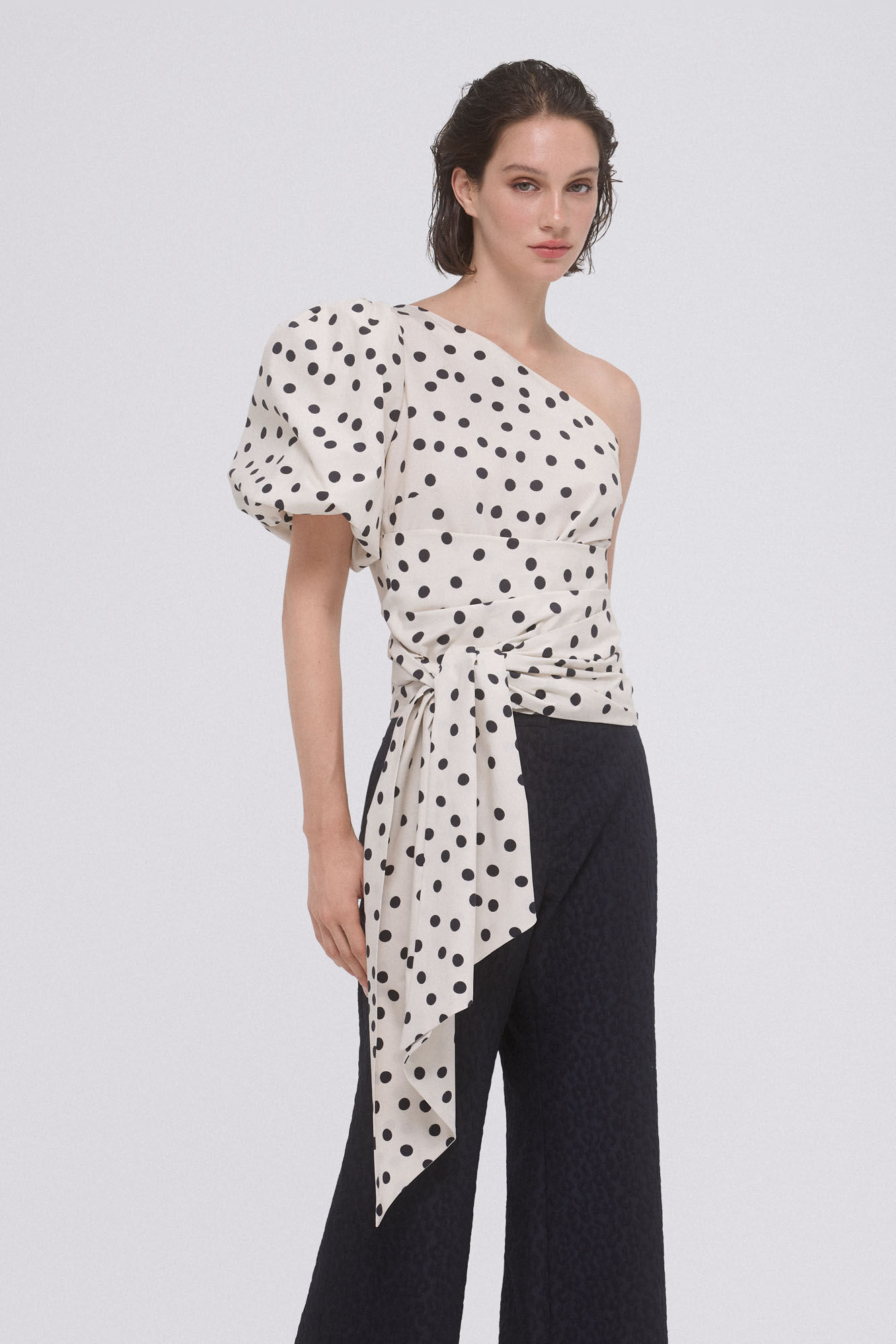 TFP by Tamara Falc&oacute; Top lunares popelin