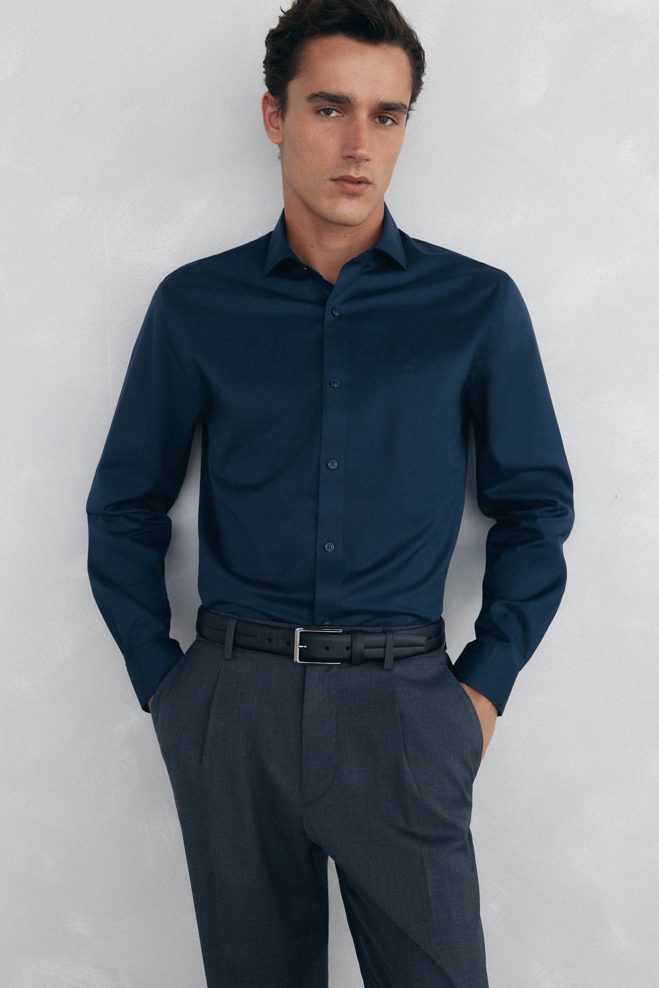 Pedro del Hierro Camisa lisa twill f&aacute;cil plancha + anti olor slim fit