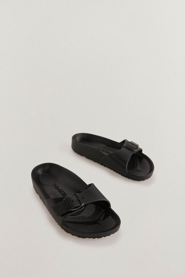 Pedro del Hierro Chancla Negro