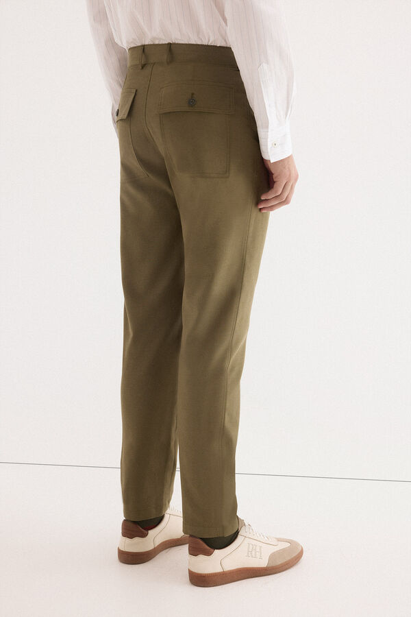Pedro del Hierro Cal&ccedil;as worker regular em linho Verde