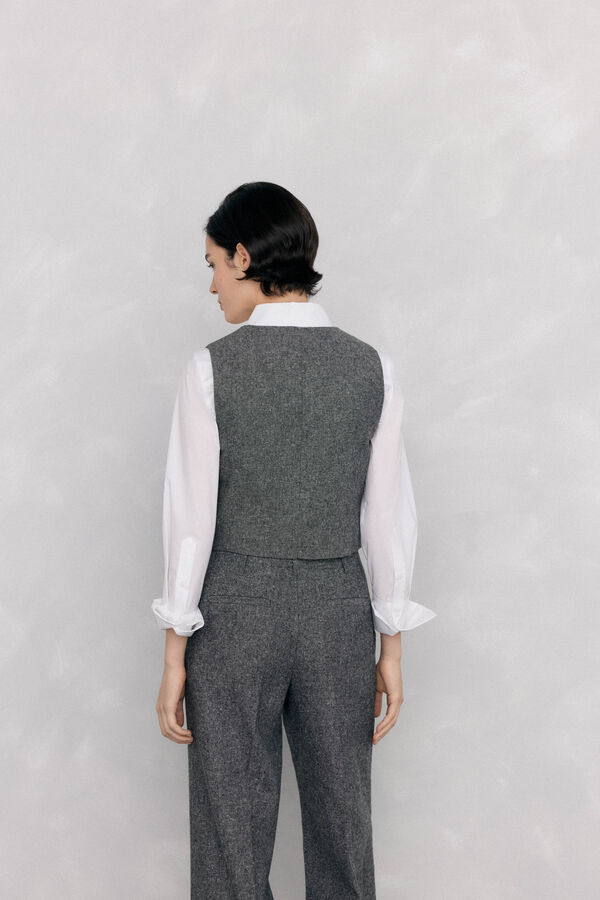 Pedro del Hierro Chaleco entallado cheviot Gris