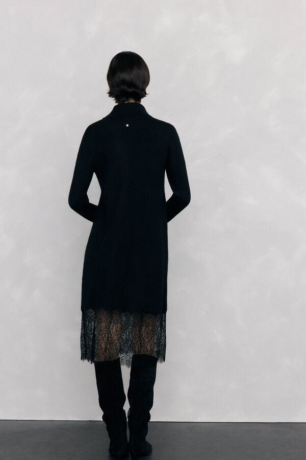 Pedro del Hierro Vestido de punto con detalle de encaje en bajo. Negro