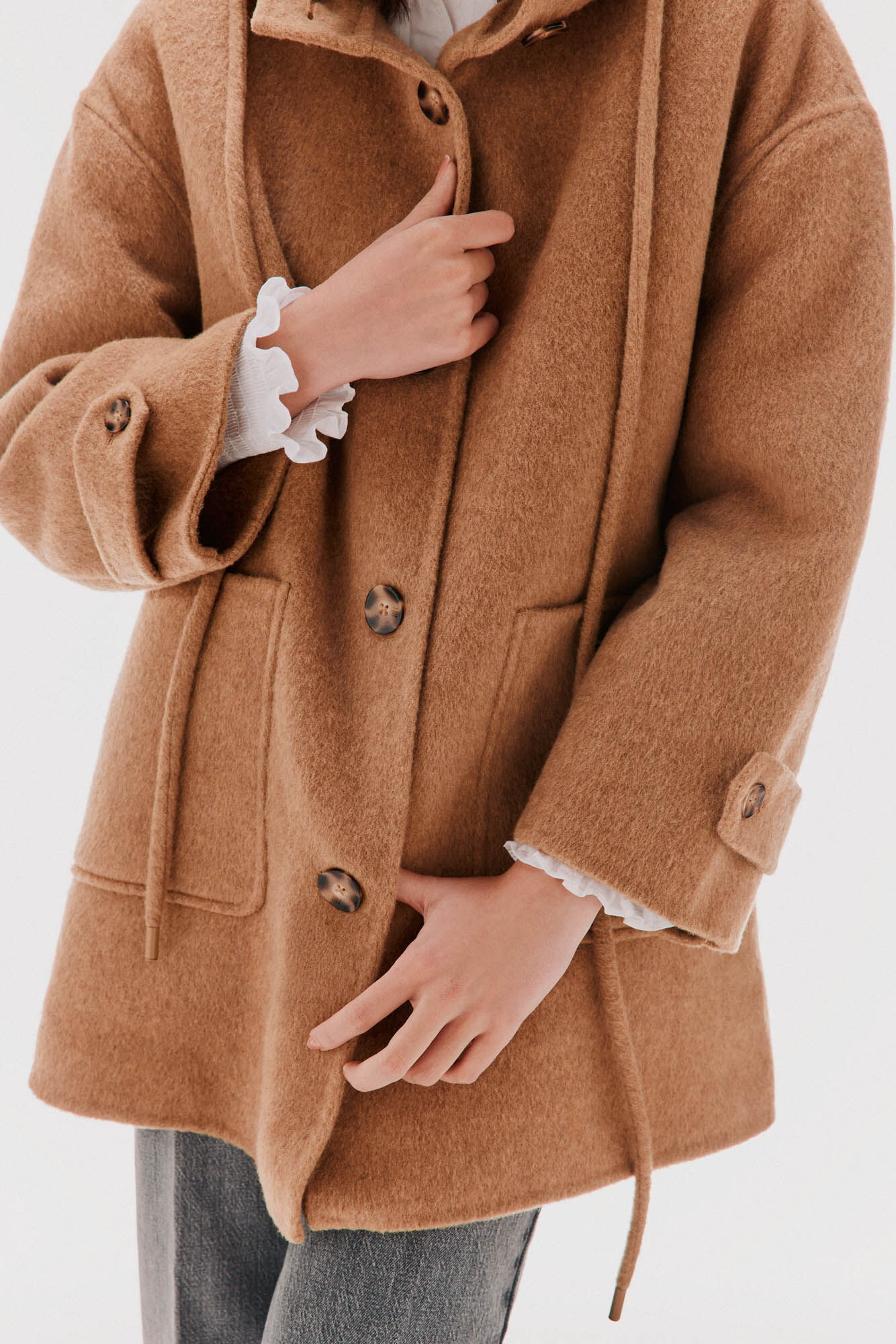 TFP by Tamara Falc&oacute; Abrigo de doble faz con capucha