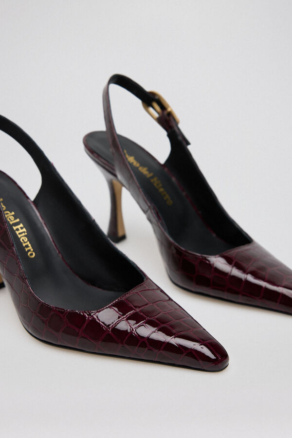 Pedro del Hierro Zapato tac&oacute;n destalonado cocodrilo Morado
