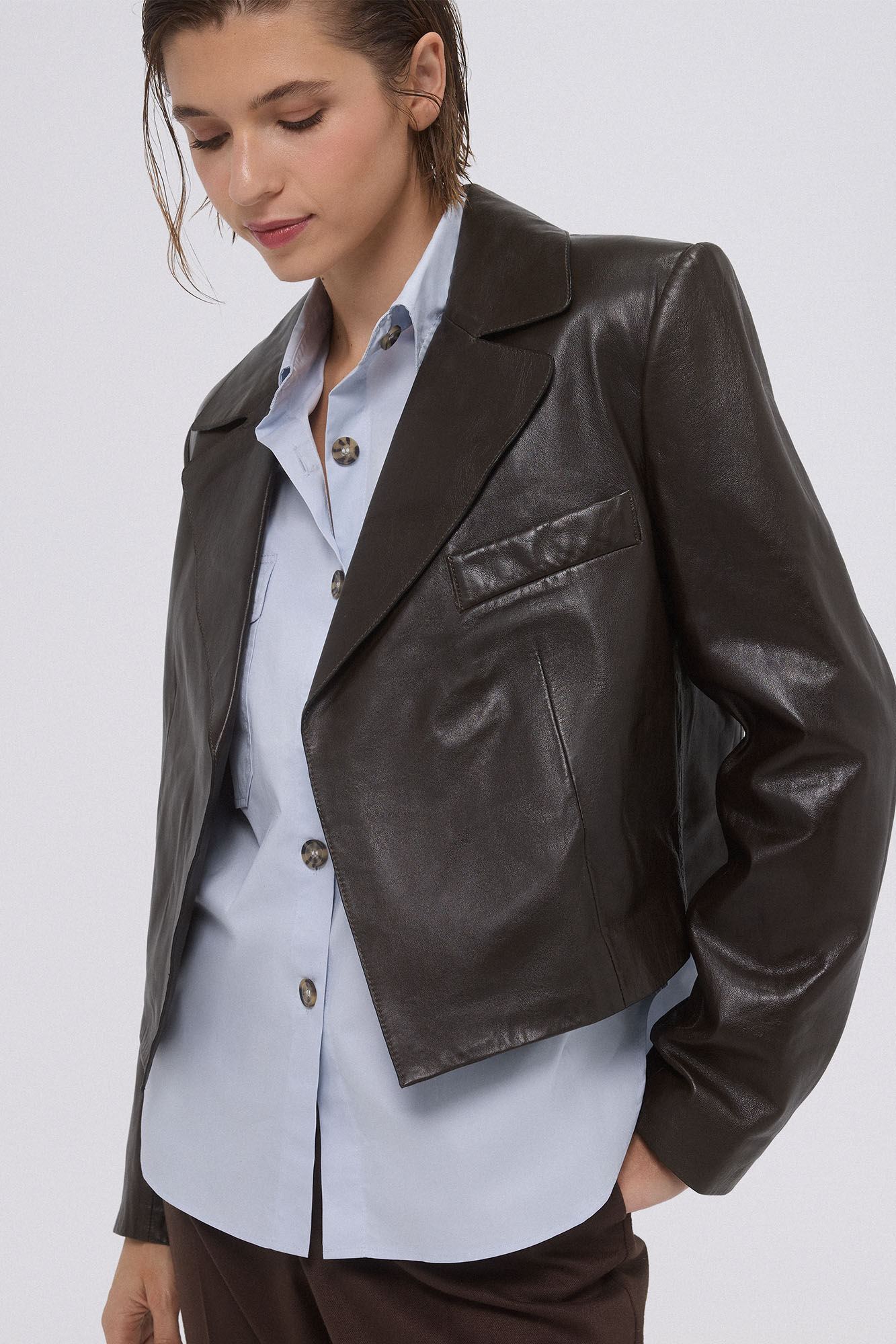 Pedro del Hierro Blazer curto c&aacute;qui