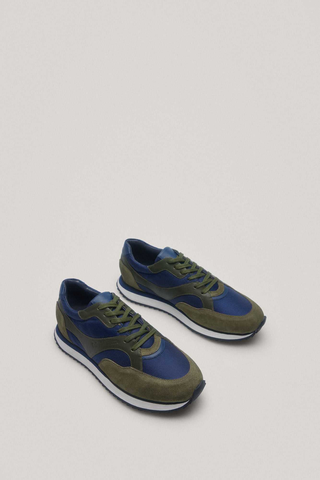 Pedro del Hierro T&ecirc;nis de couro e nylon com sola de borracha