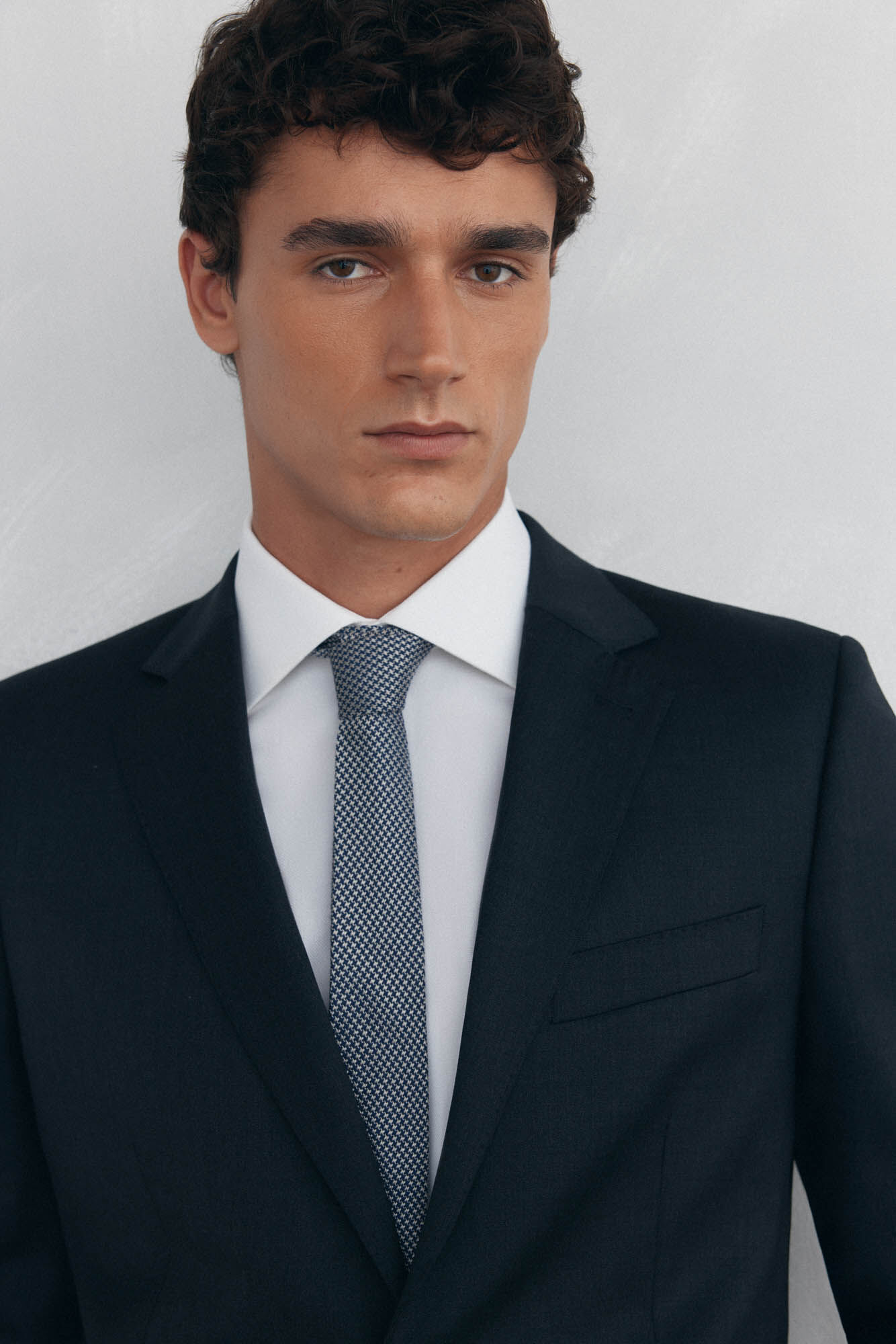 Pedro del Hierro Blazer bi-el&aacute;stico liso e sob medida