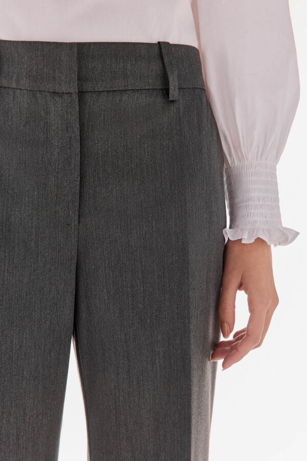 TFP by Tamara Falc&oacute; Pantal&oacute;n traje Gris