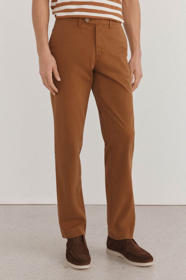 Pedro del Hierro Cal&ccedil;as chino regular fit Marrom