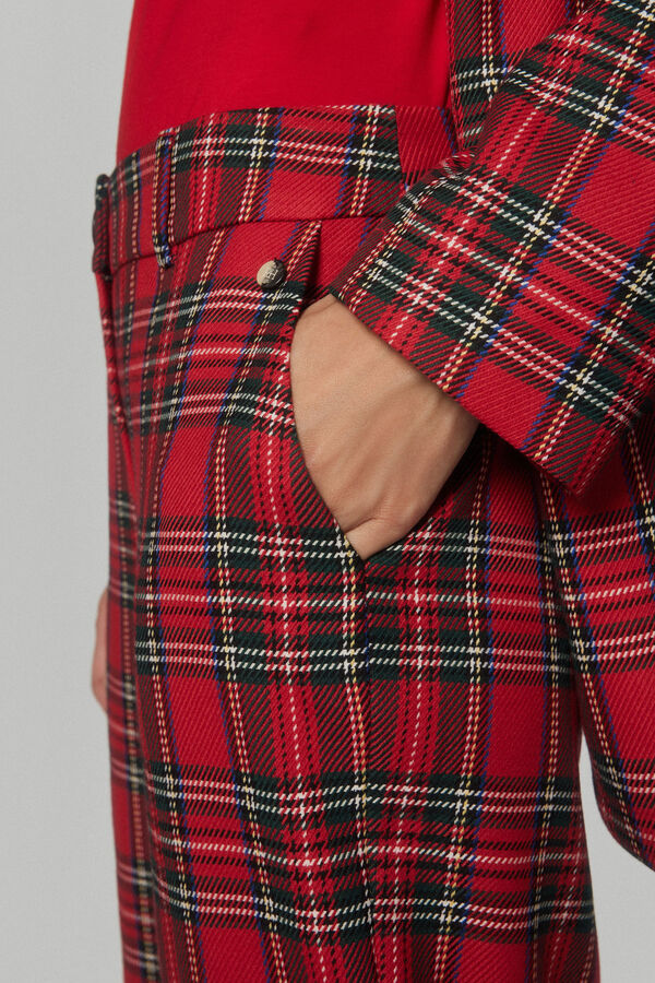 Pedro del Hierro Pantal&oacute;n cuadros escoceses Coral