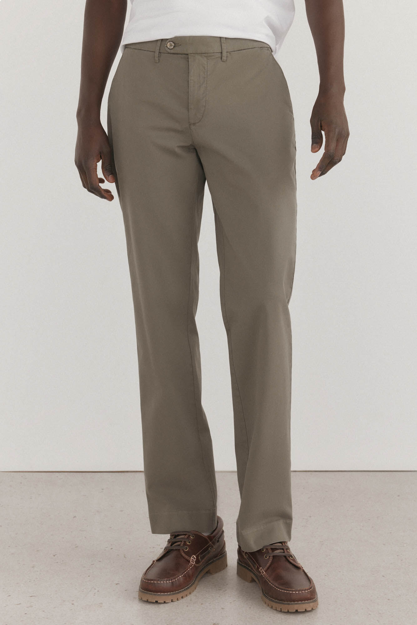 Pedro del Hierro Pantal&oacute;n chino regular fit