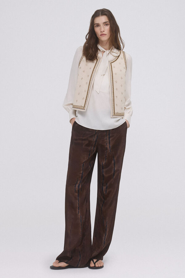 Pedro del Hierro Chaleco bordado Beige