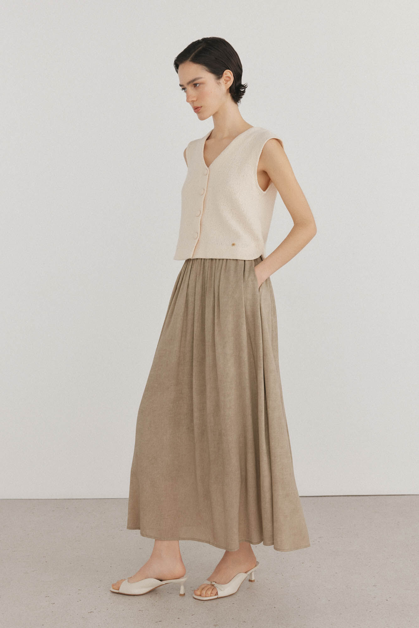 Pedro del Hierro Chaleco corto punto cortado