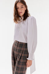 TFP by Tamara Falc&oacute; Blusa lisa com la&ccedil;o Ecru