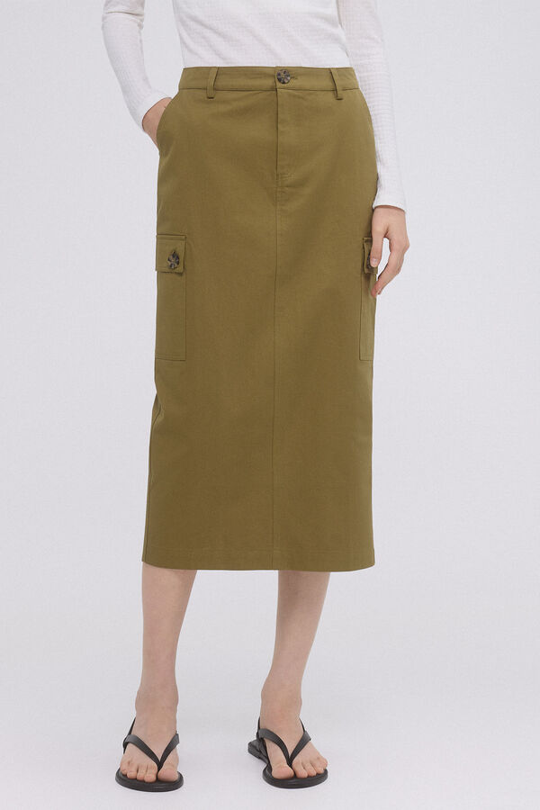 Pedro del Hierro Falda cargo Verde