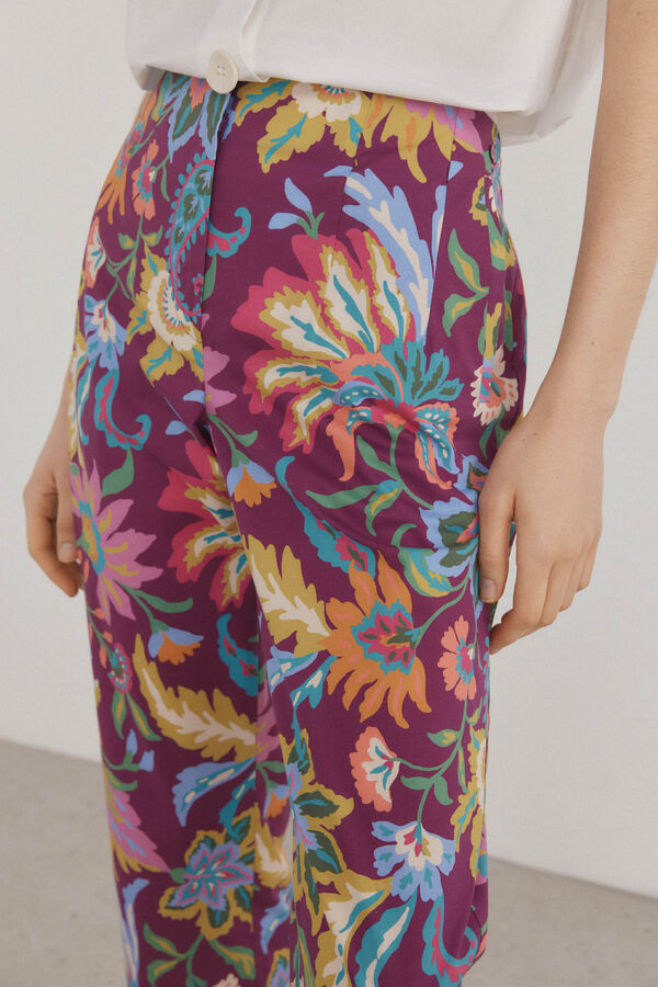 Pedro del Hierro Pantal&oacute;n con pinzas Morado