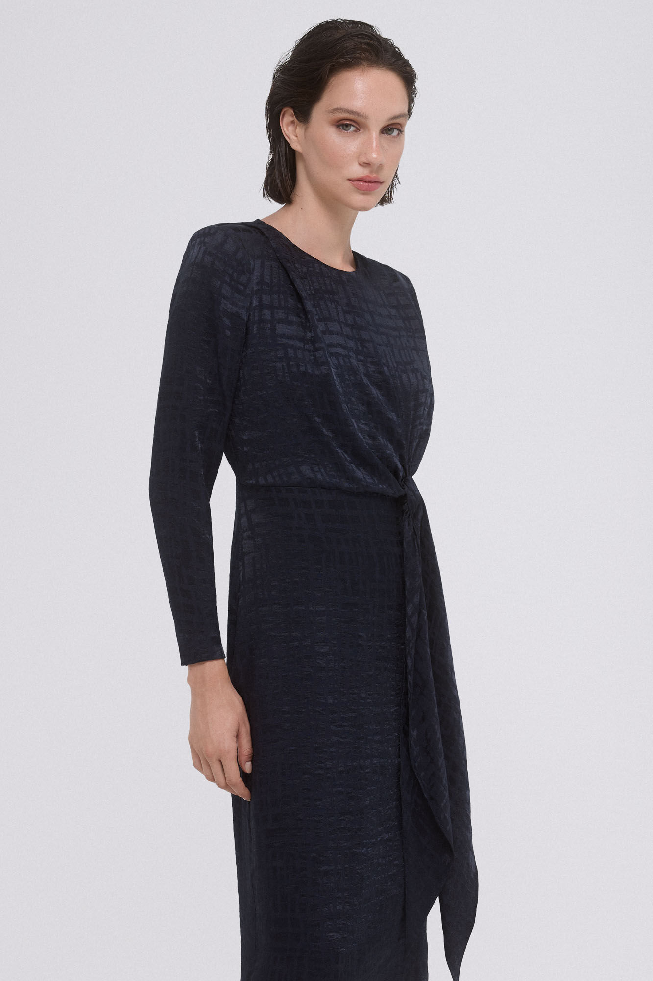 TFP by Tamara Falc&oacute; Vestido jacquard lazada