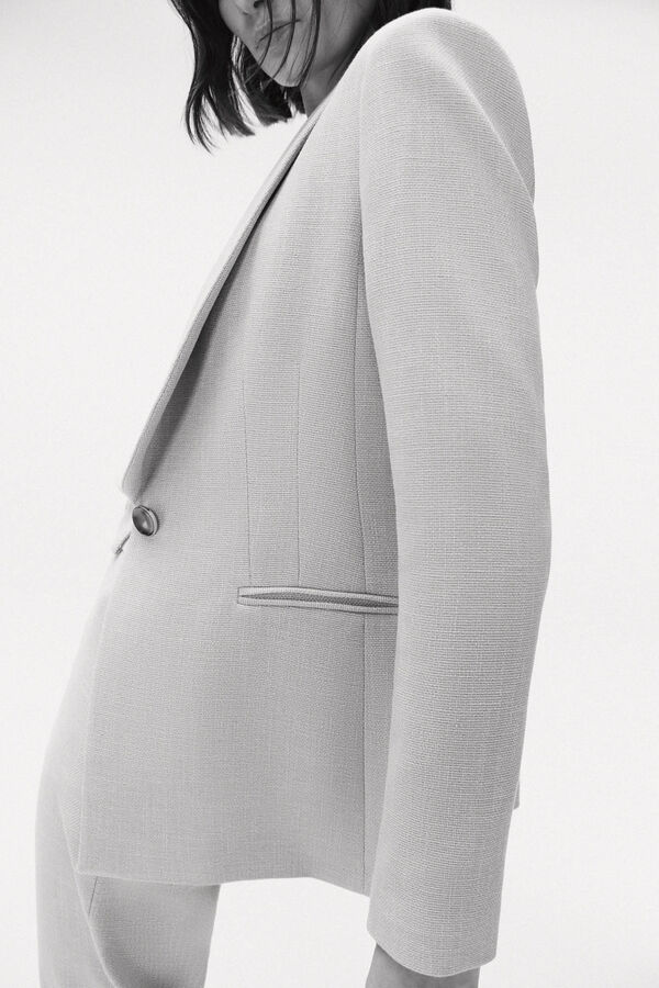 TFP by Tamara Falc&oacute; Chaqueta traje Crudo