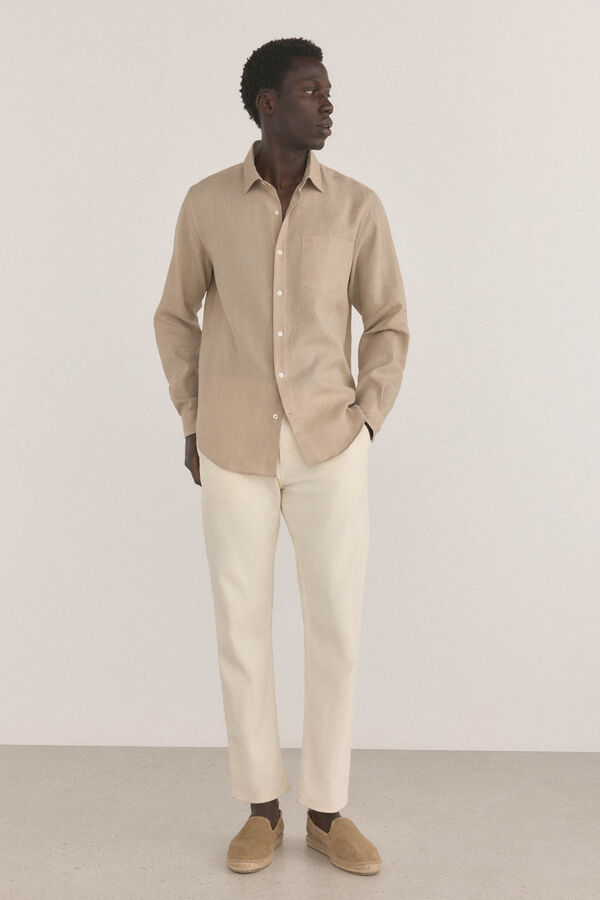 Pedro del Hierro Camisa lino lisa Marr&oacute;n