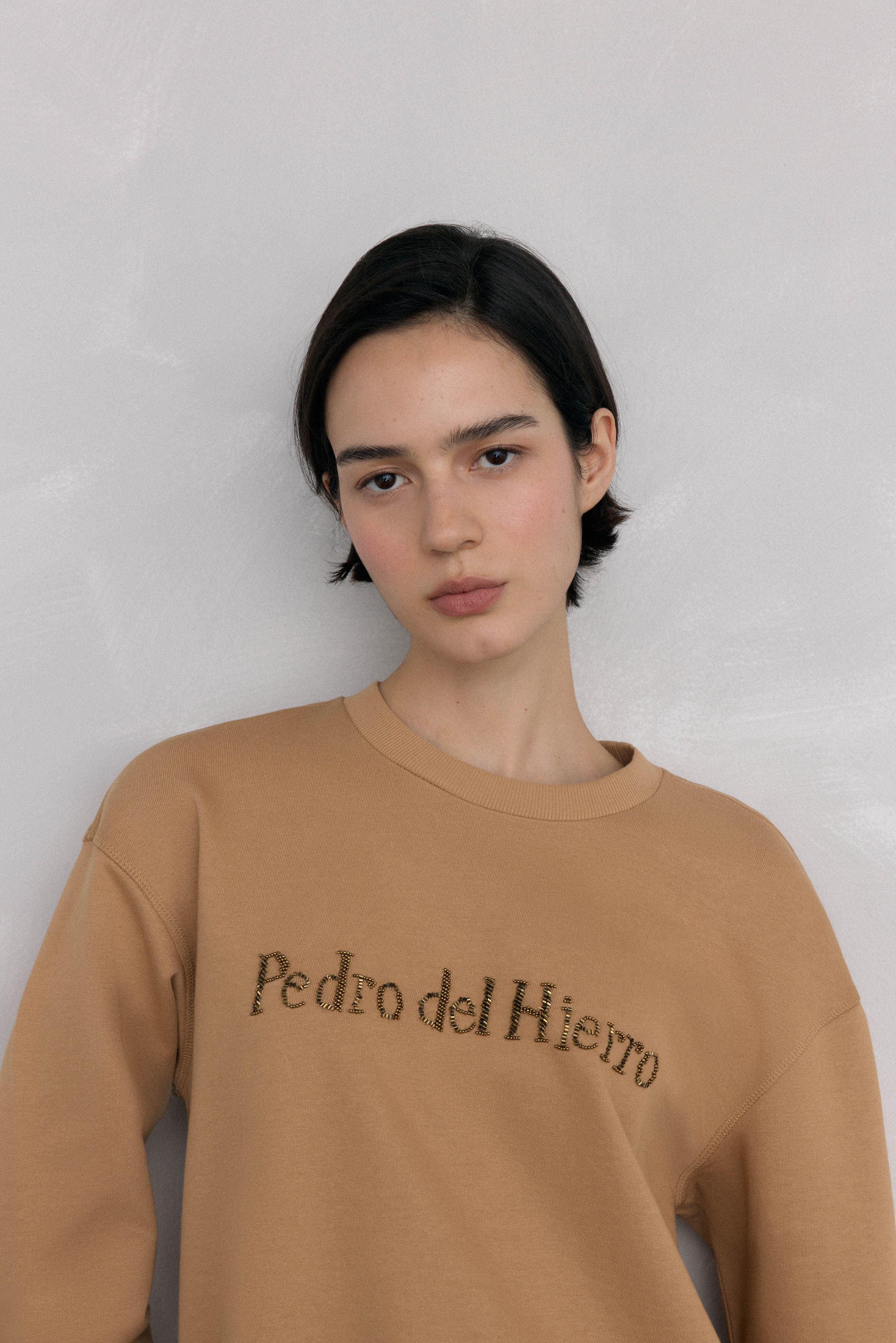 Pedro del Hierro Sweatshirt com logo de strass