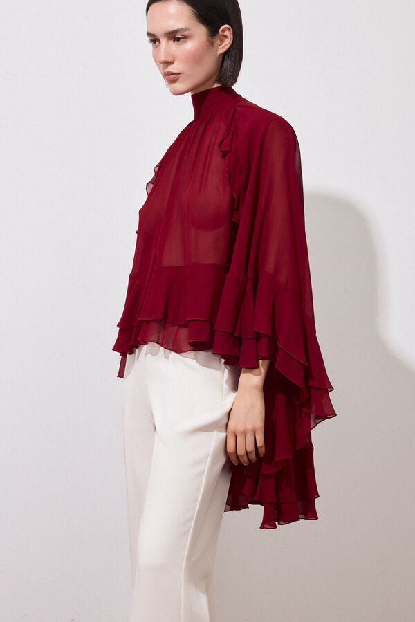Pedro del Hierro Capa com folhos lisa Bordeaux