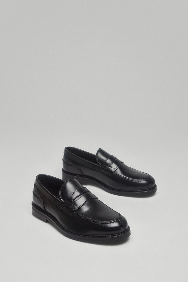 Pedro del Hierro Mocasin vestir piel Negro