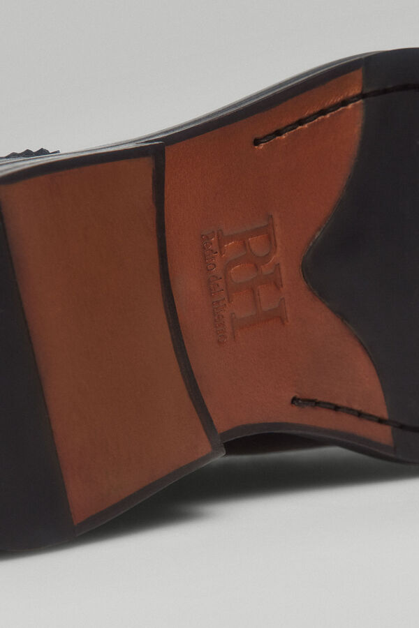 Pedro del Hierro Mocasin vestir piel Negro