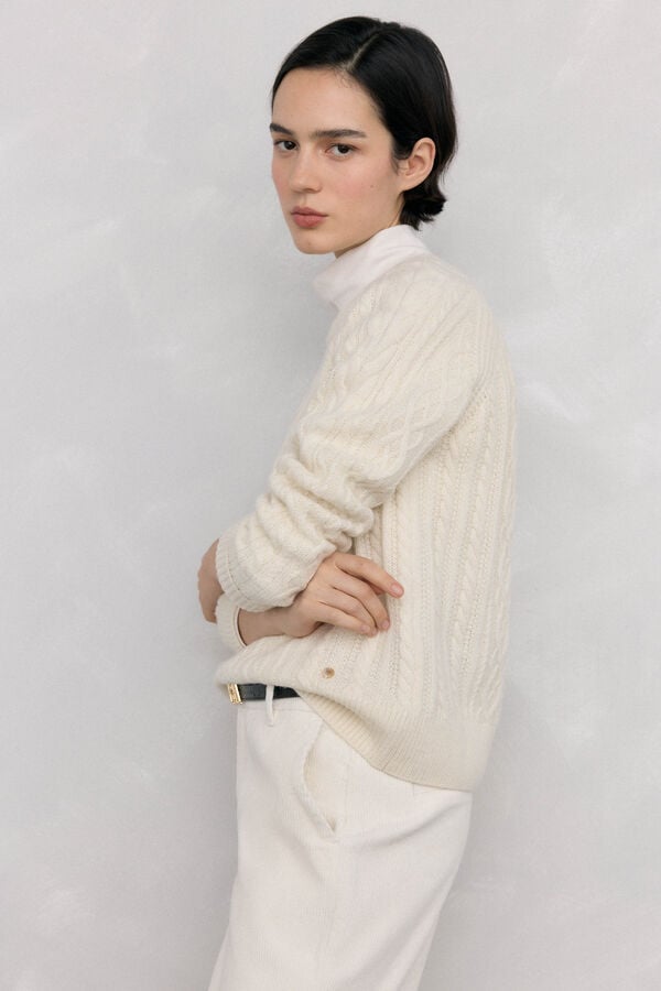 Pedro del Hierro Jersey lana premium ochos y trenzas Beige